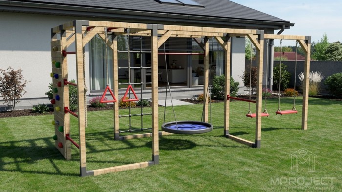 Kreatywny plac zabaw z drewna